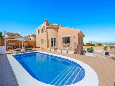 3-bedroom villa with private pool and terrace in Rojales, Costa Blanca