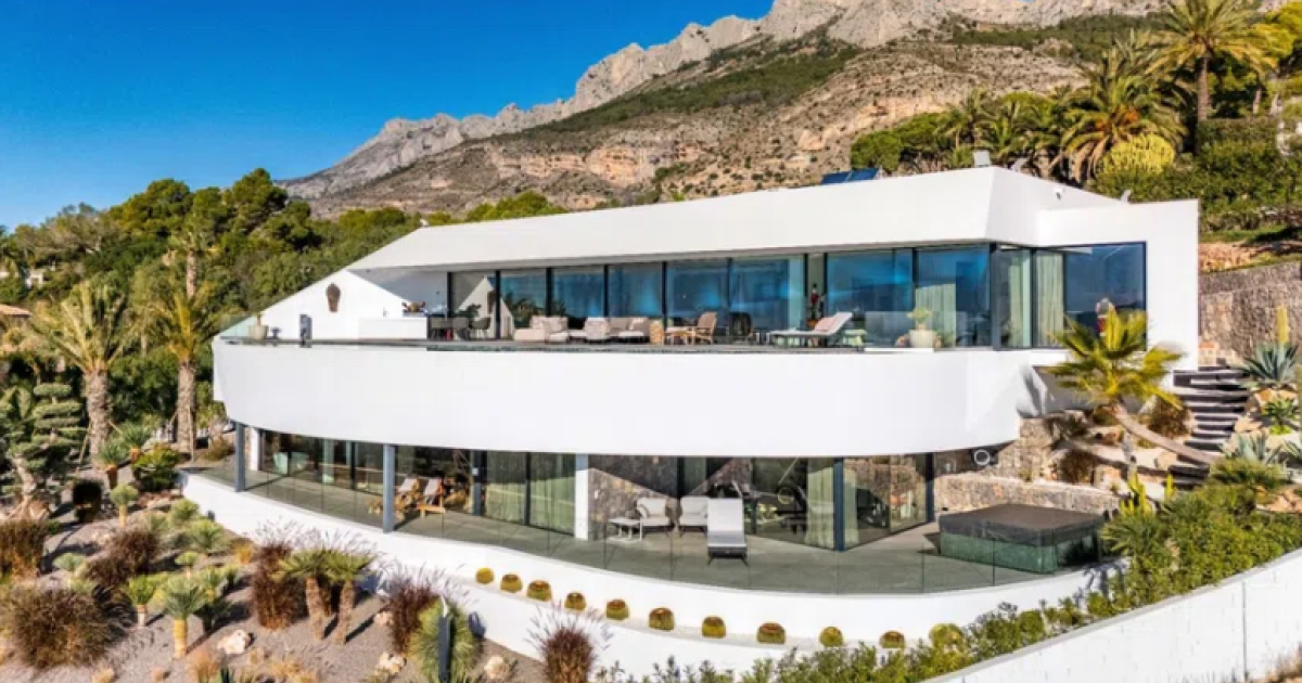 Lees meer over het artikel Buitenlandse kopers kopen minder woningen in Spanje, ondanks stijgende prijzen