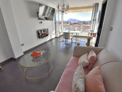 Refurbished third-floor apartment in Daya Nueva village centre with open mountain views, Costa Blanca