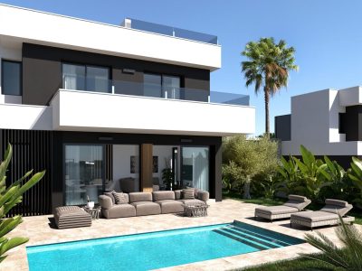 Three-bedroom villa for sale in Rojales with private pool and spacious terrace in a gated Mediterranean urbanisation